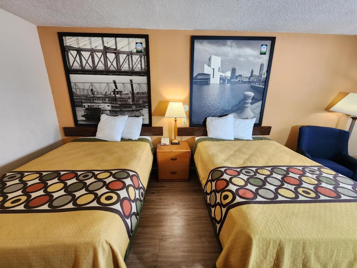Westspring Inn - Westlake Cleveland Zewnętrze zdjęcie