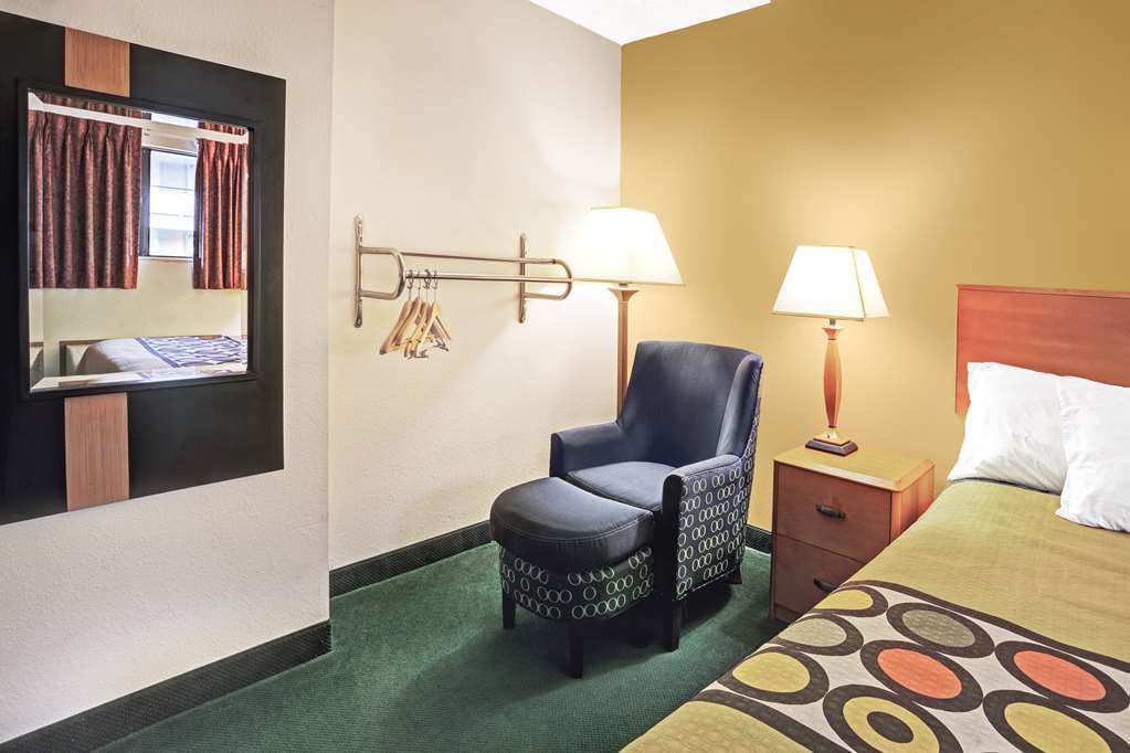 Westspring Inn - Westlake Cleveland Pokój zdjęcie